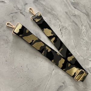 Camo purse strap